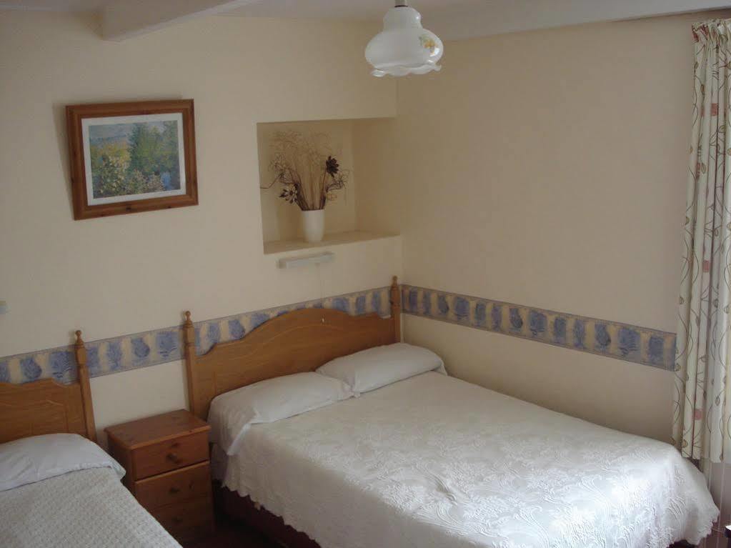 St. George Guest House 威克斯福德 外观 照片